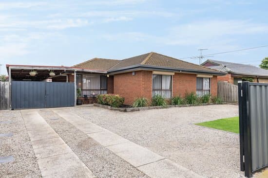 21 Kingsley Drive, Corio, Corio - Image 1