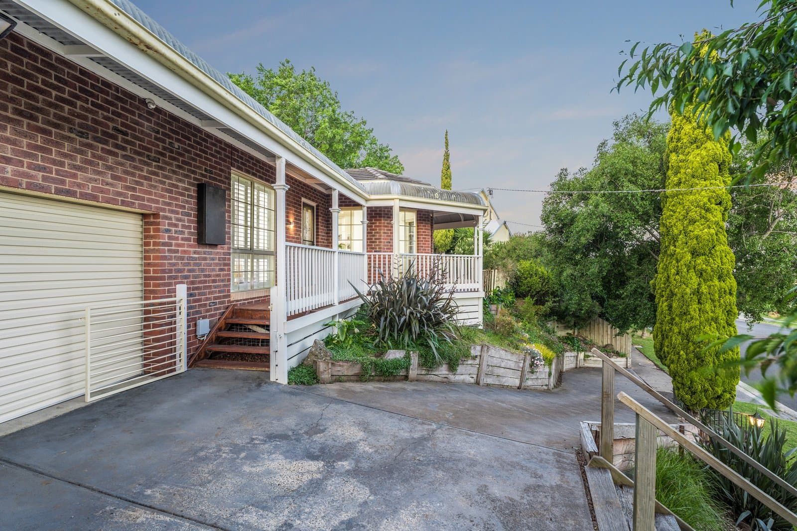 43 Waurnvale Drive, Belmont, Belmont - Image 1