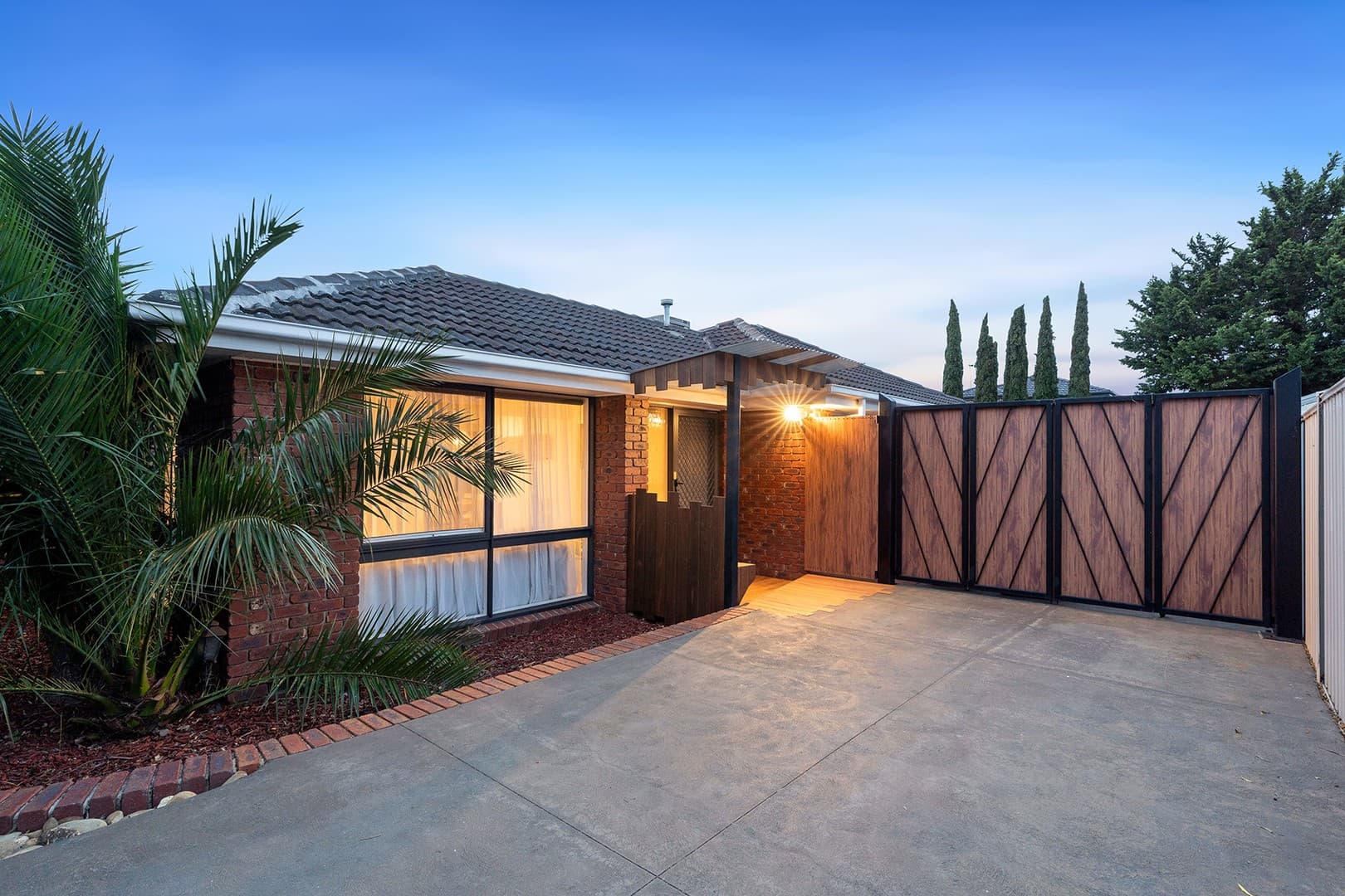19 Hornsby Avenue, Westmeadows, VIC 3049, Westmeadows - Image 1