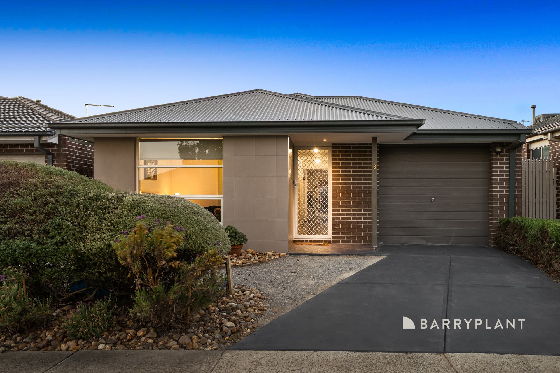 3 Amber WayOfficer, vic 3809, Officer - Image 1