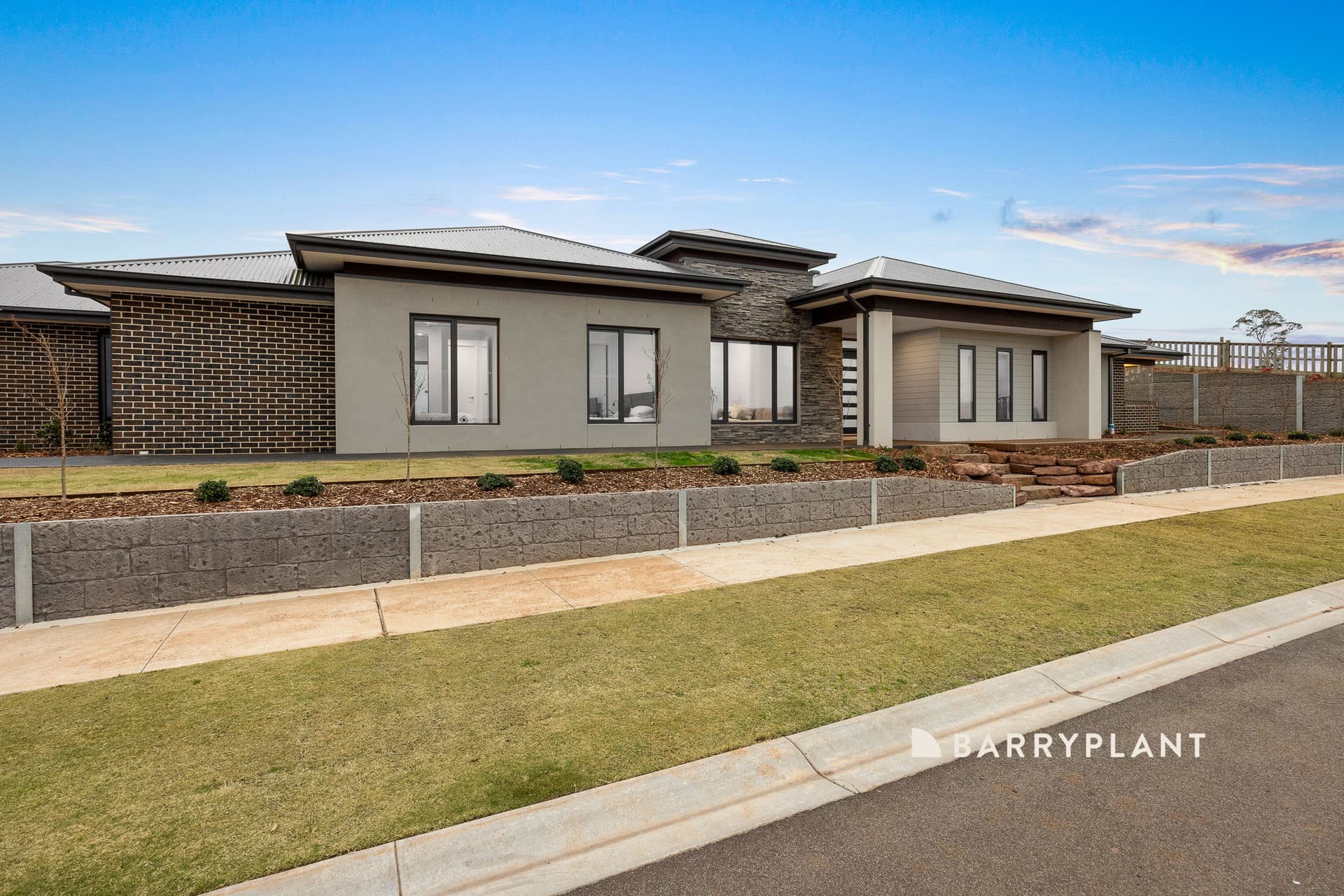 83 Skyline Drive, Warragul - Image 1