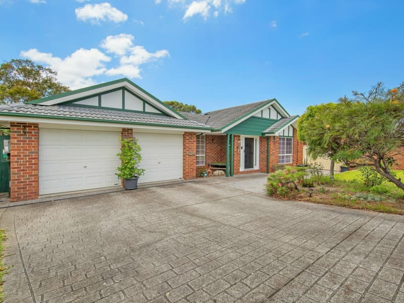 17 Plane Tree Circuit, Woongarrah, Woongarrah - Image 1