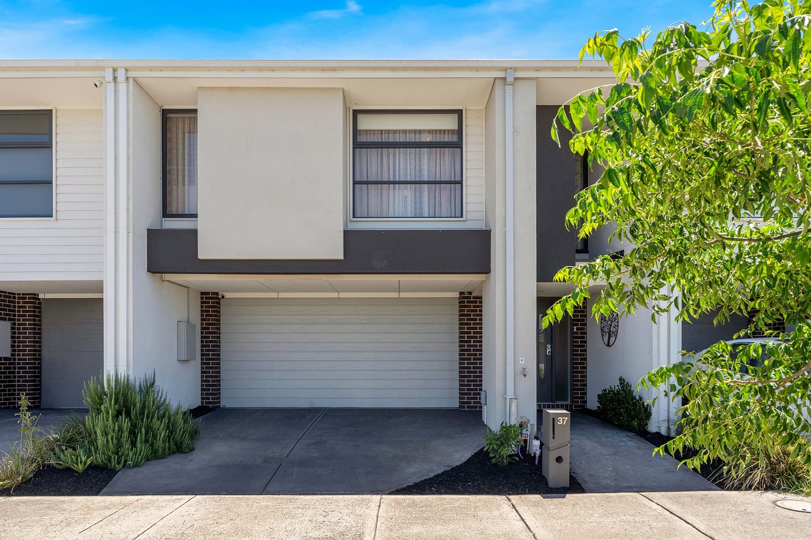 37 Nesting Vista, Craigieburn, VIC 3064, Craigieburn - Image 1