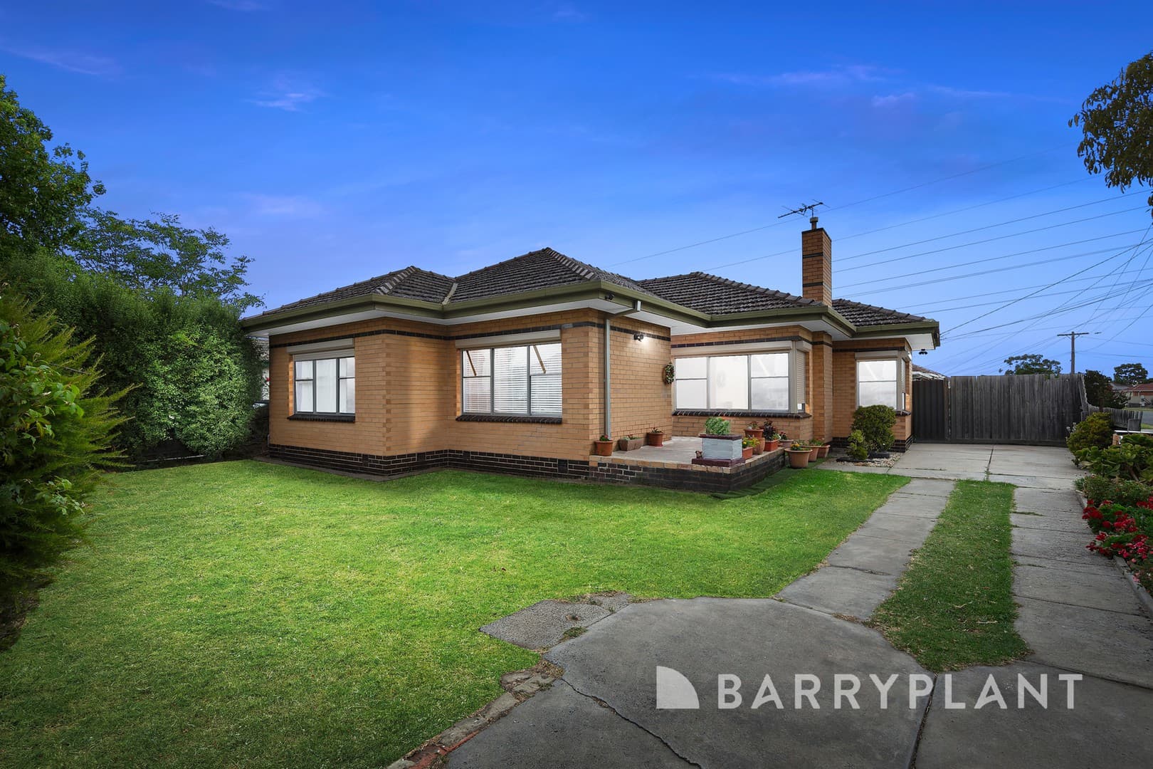 15 Thorndon Drive, St Albans, VIC 3021, St Albans - Image 1