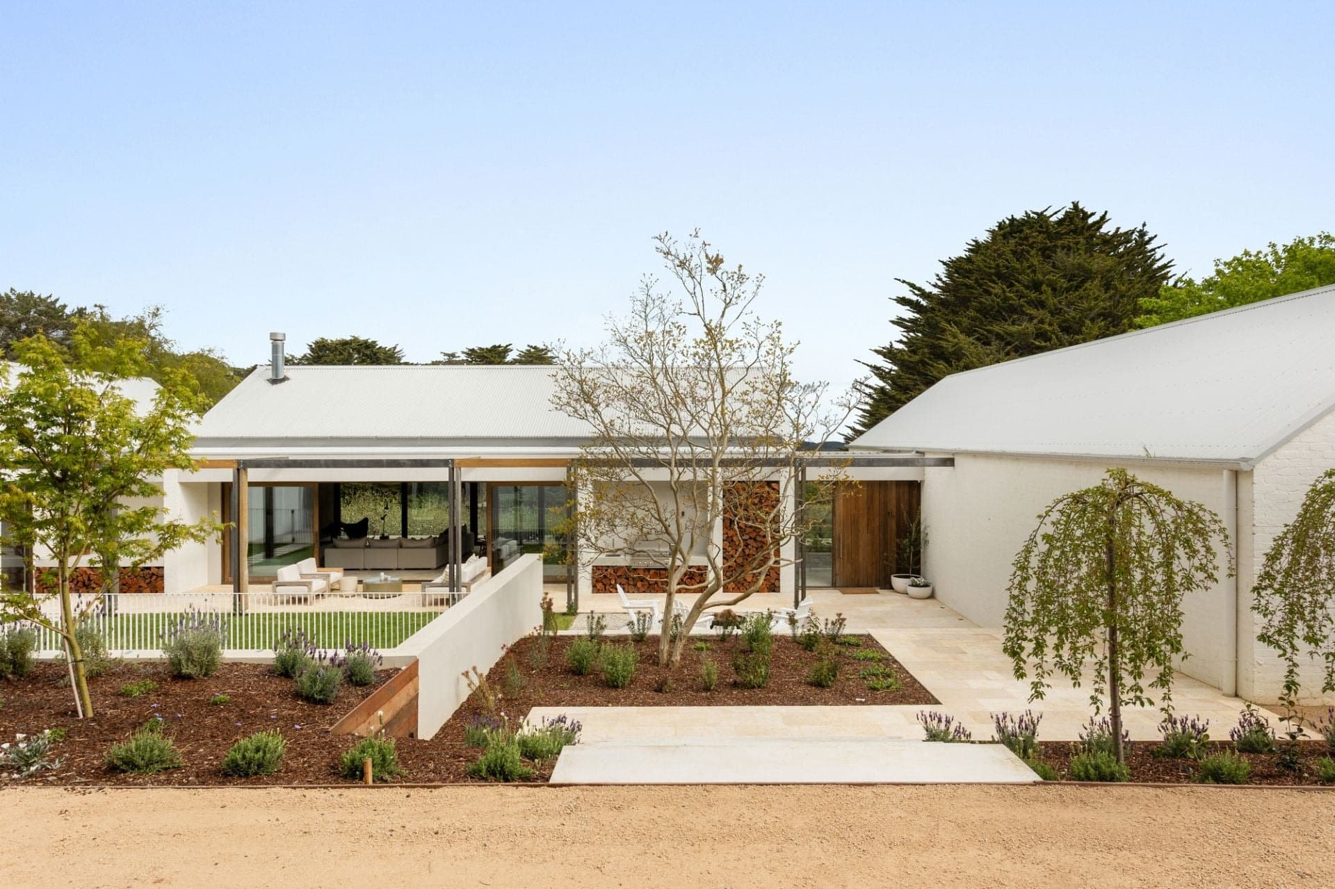 10 Heath Lane, Arthurs Seat, Arthurs Seat - Image 1