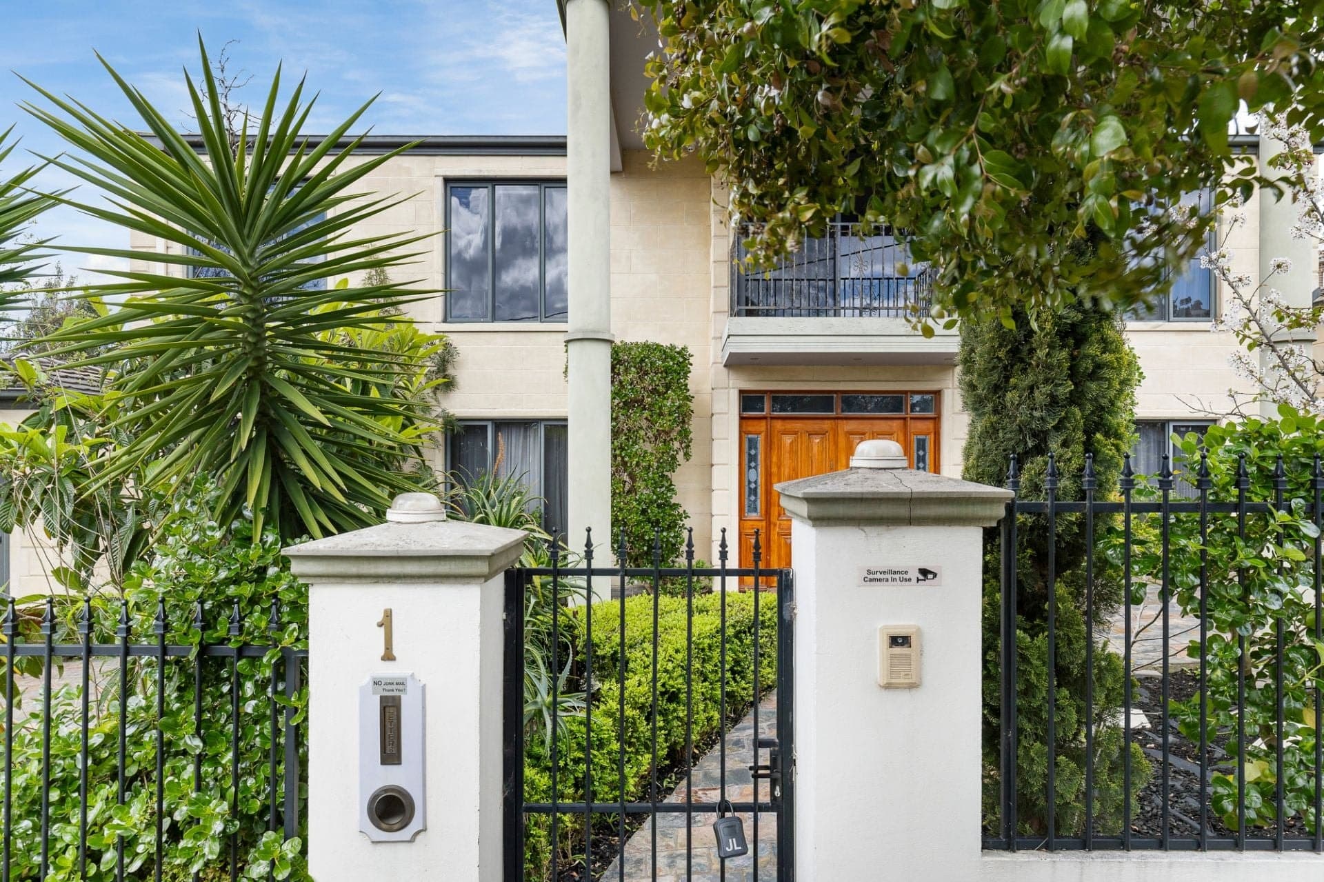 1 Wanbrow Avenue, Balwyn North, Balwyn North - Image 1