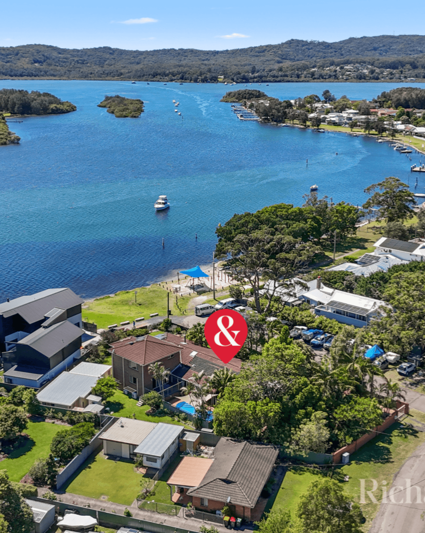 30 Sorrento Road Empire Bay, Empire Bay - Image 1