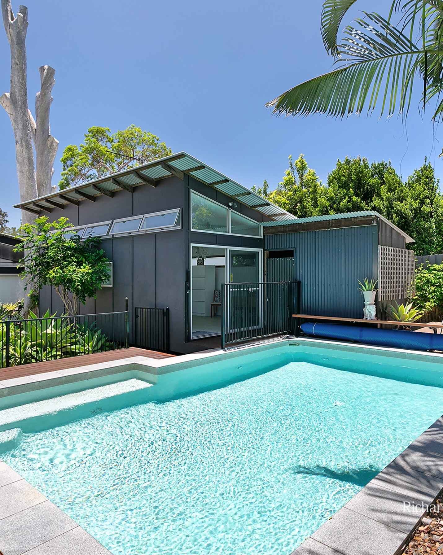 25 Sleepy Hollow Drive Noosa Heads, Heads - Image 1