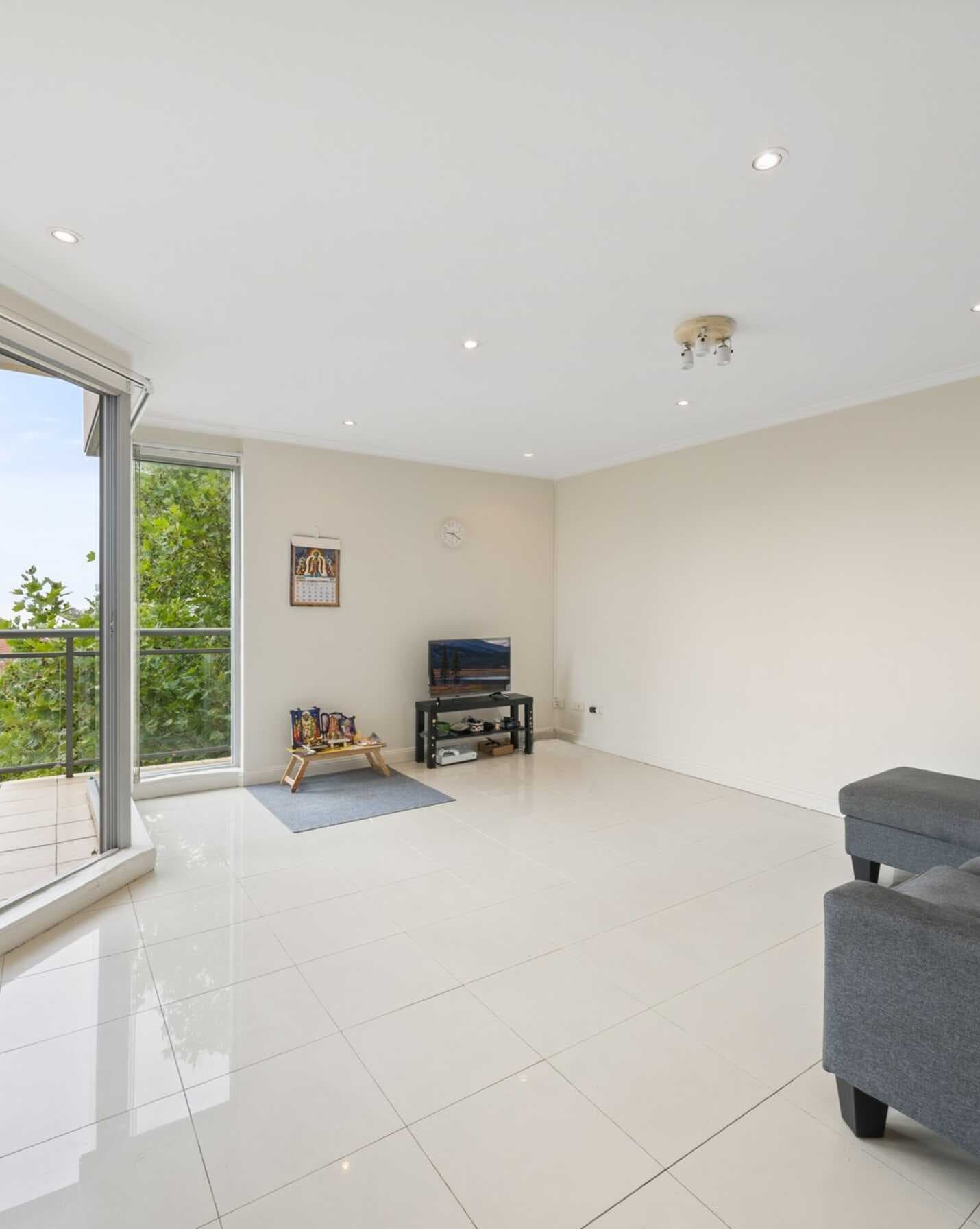 405/250 Pacific Highway Crows Nest, Crows Nest - Image 1