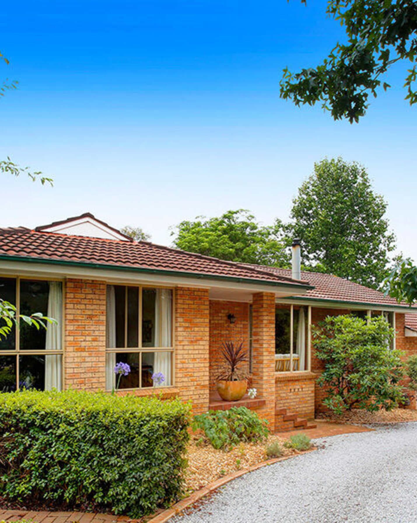 12 Watkins Drive Moss Vale, Moss Vale - Image 1