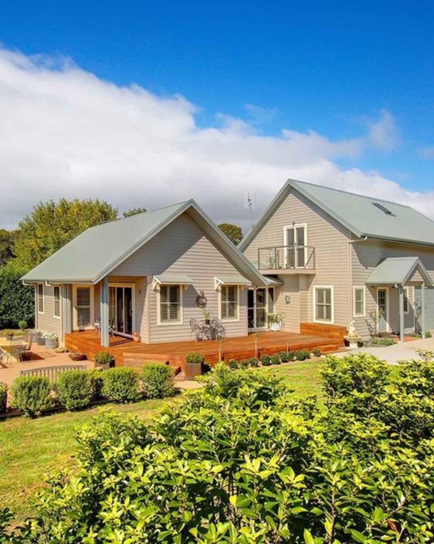 2 Hazelton Drive Moss Vale, Moss Vale - Image 1
