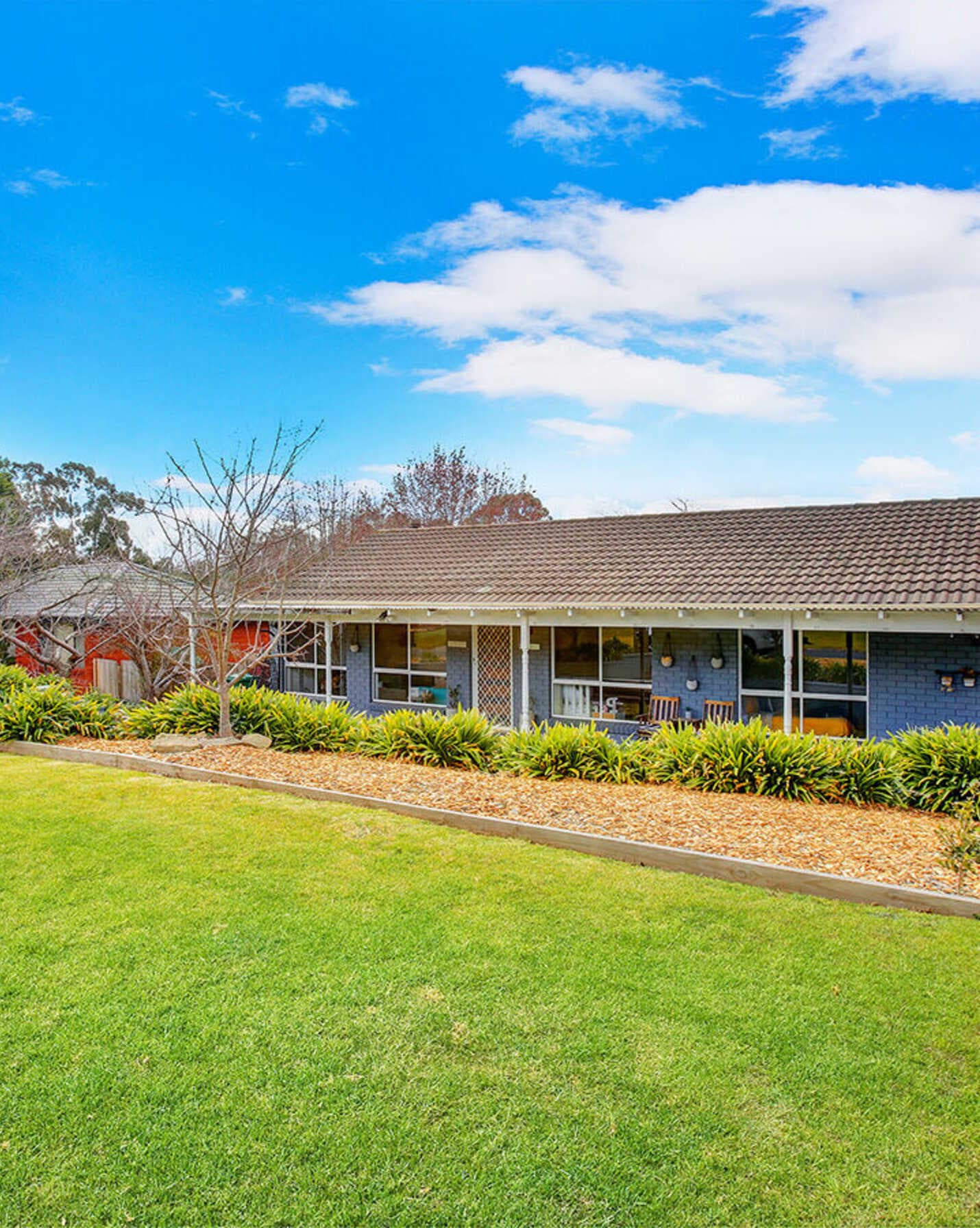 14 Willow Drive Moss Vale, Moss Vale - Image 1