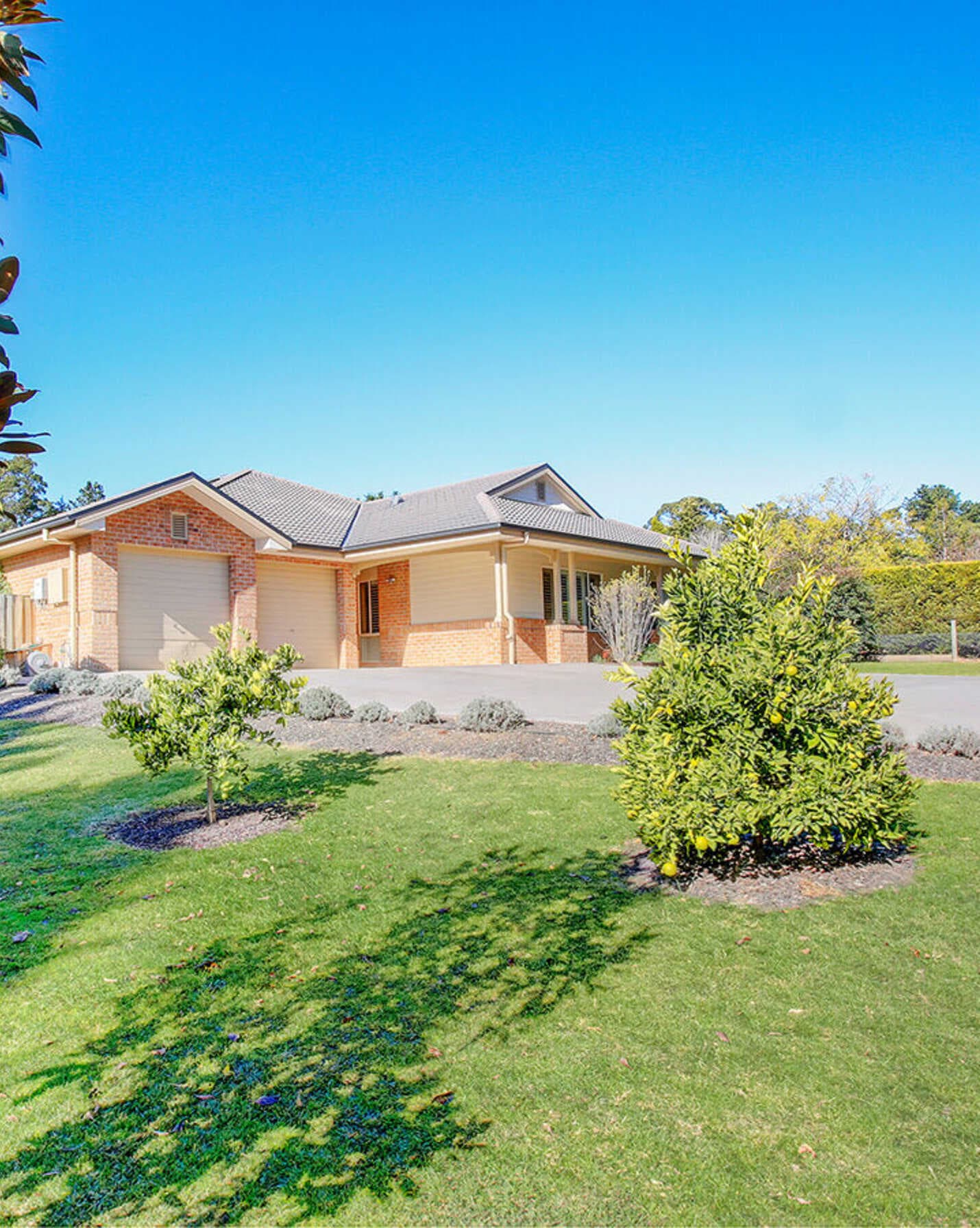 63 Ellsmore Road Bundanoon, Bundanoon - Image 1