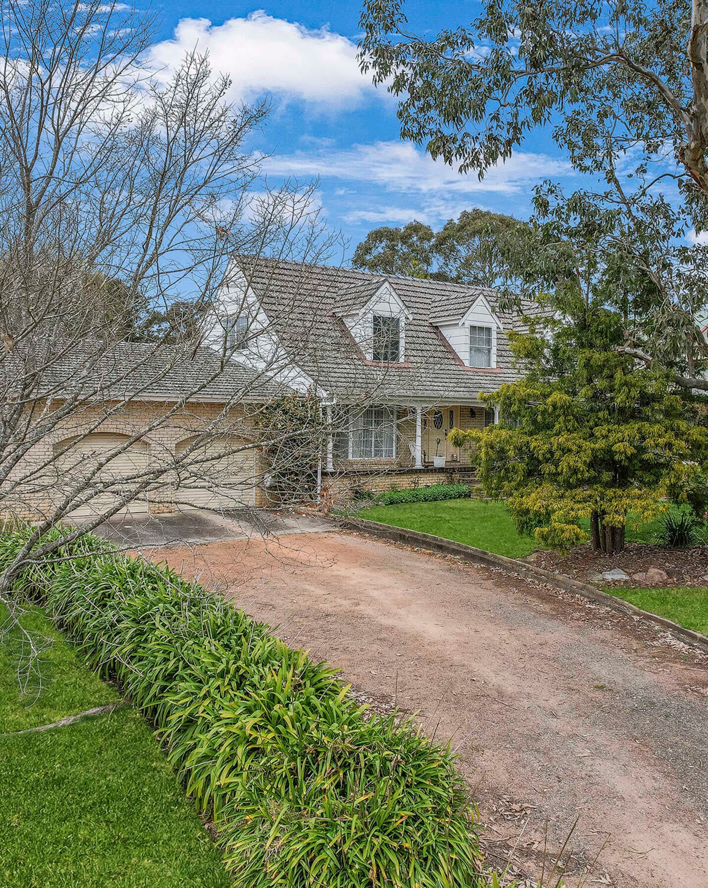 24 Narellan Road Moss Vale, Moss Vale - Image 1