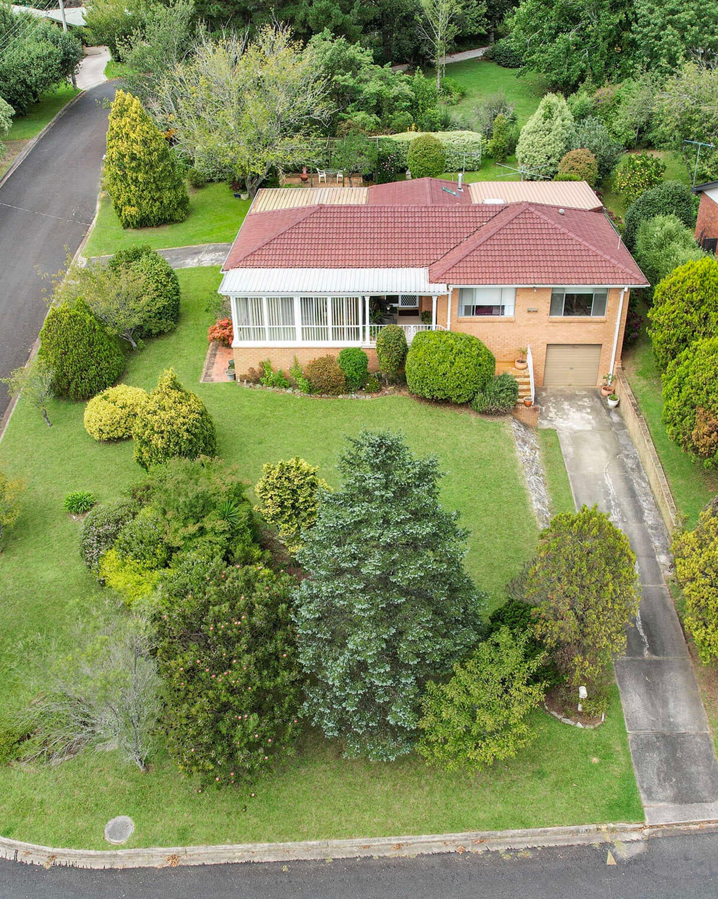 11 Broughton Street Bundanoon, Bundanoon - Image 1