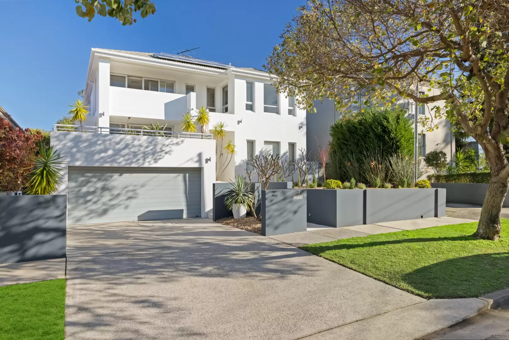 301/1 Fleming Street, Kenmore - Image 1