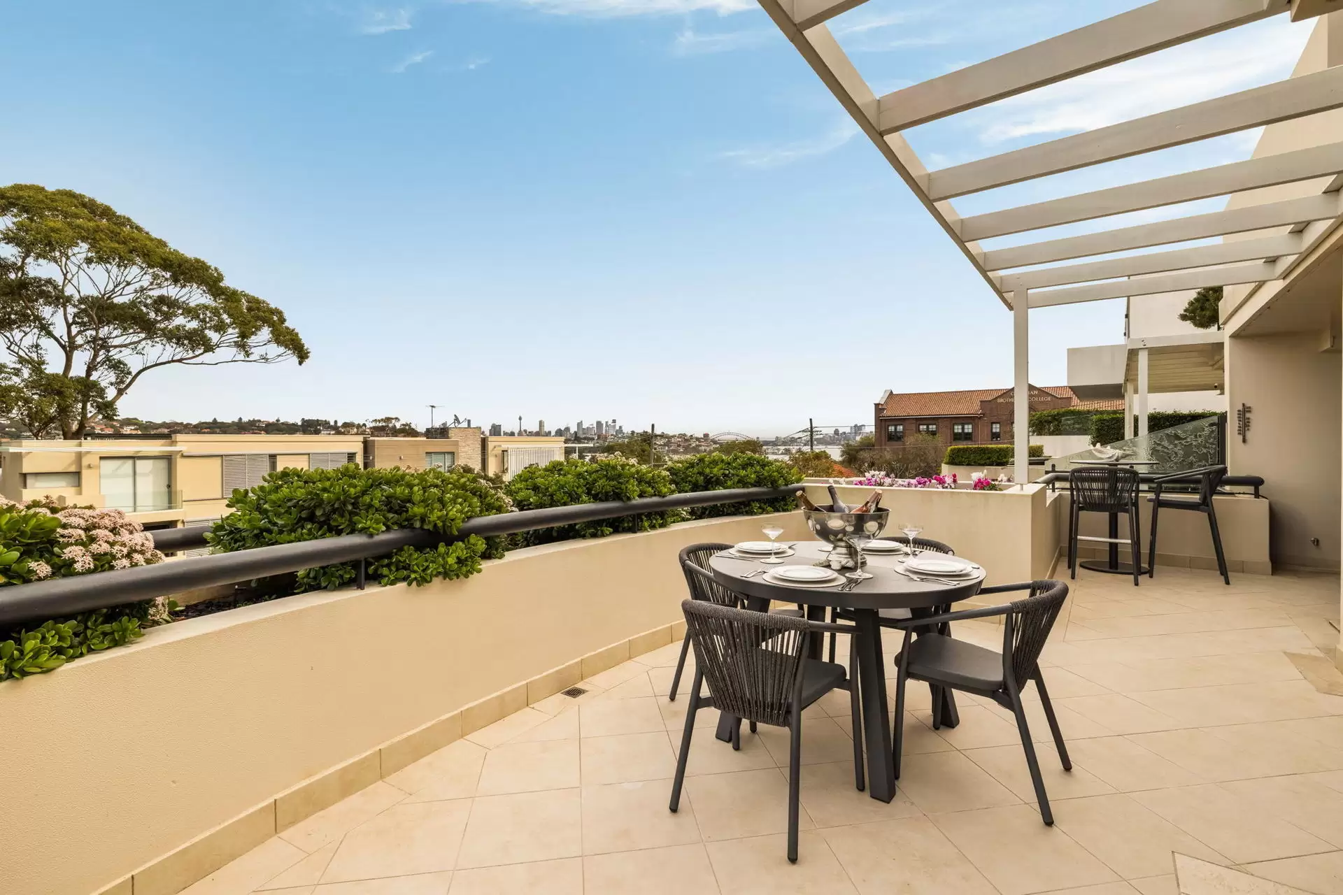 31/50 Boblynne, Chapel Hill - Image 1