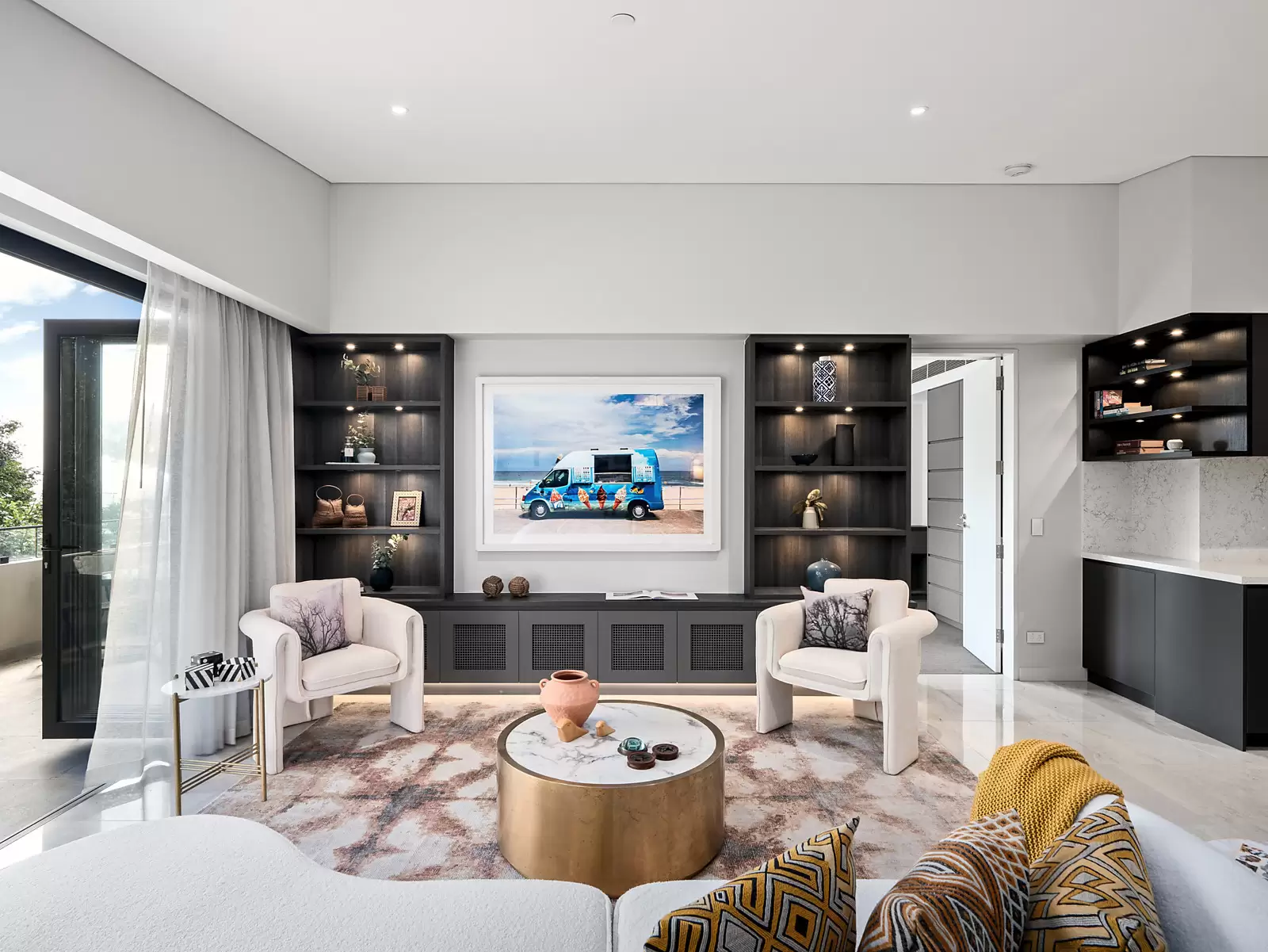8/268 Old South Head Road, Bellevue Hill, Mount Crosby - Image 1