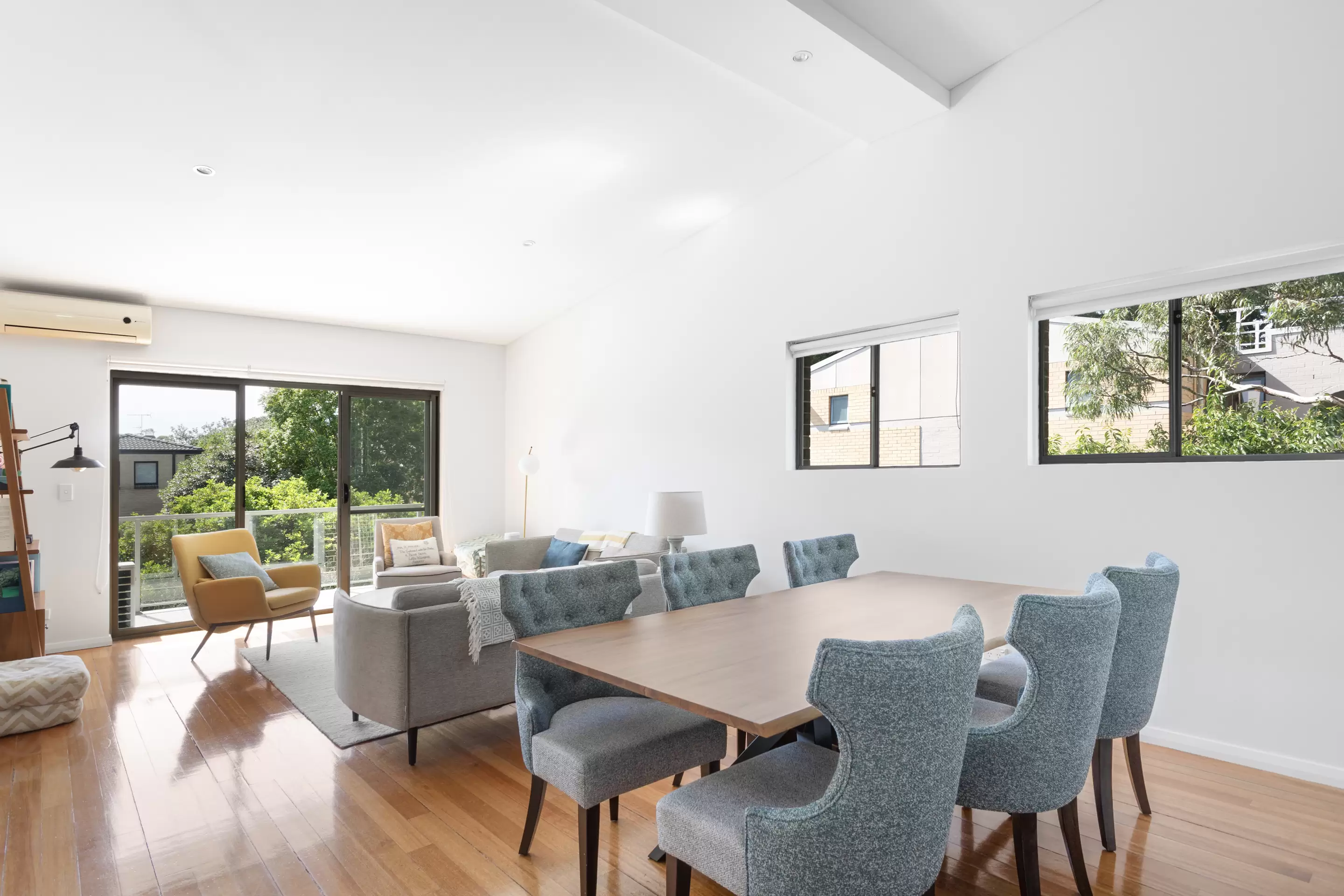 25/9-15 William Street, Randwick, Pullenvale - Image 1