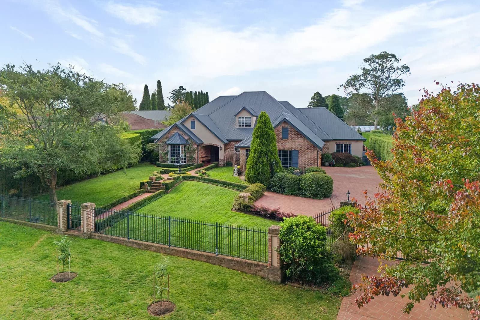 1/64 Chaleyer Street, Rose Bay, Forest Lake - Image 1