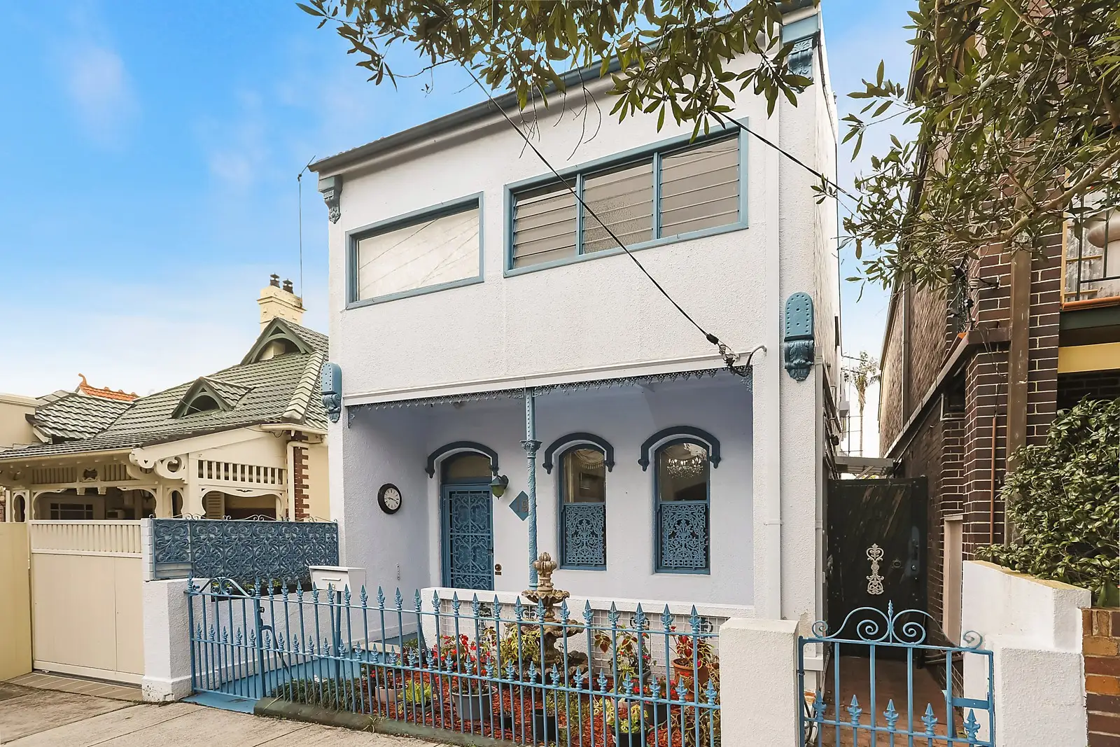 2/15 Kersley Road, Doncaster - Image 1