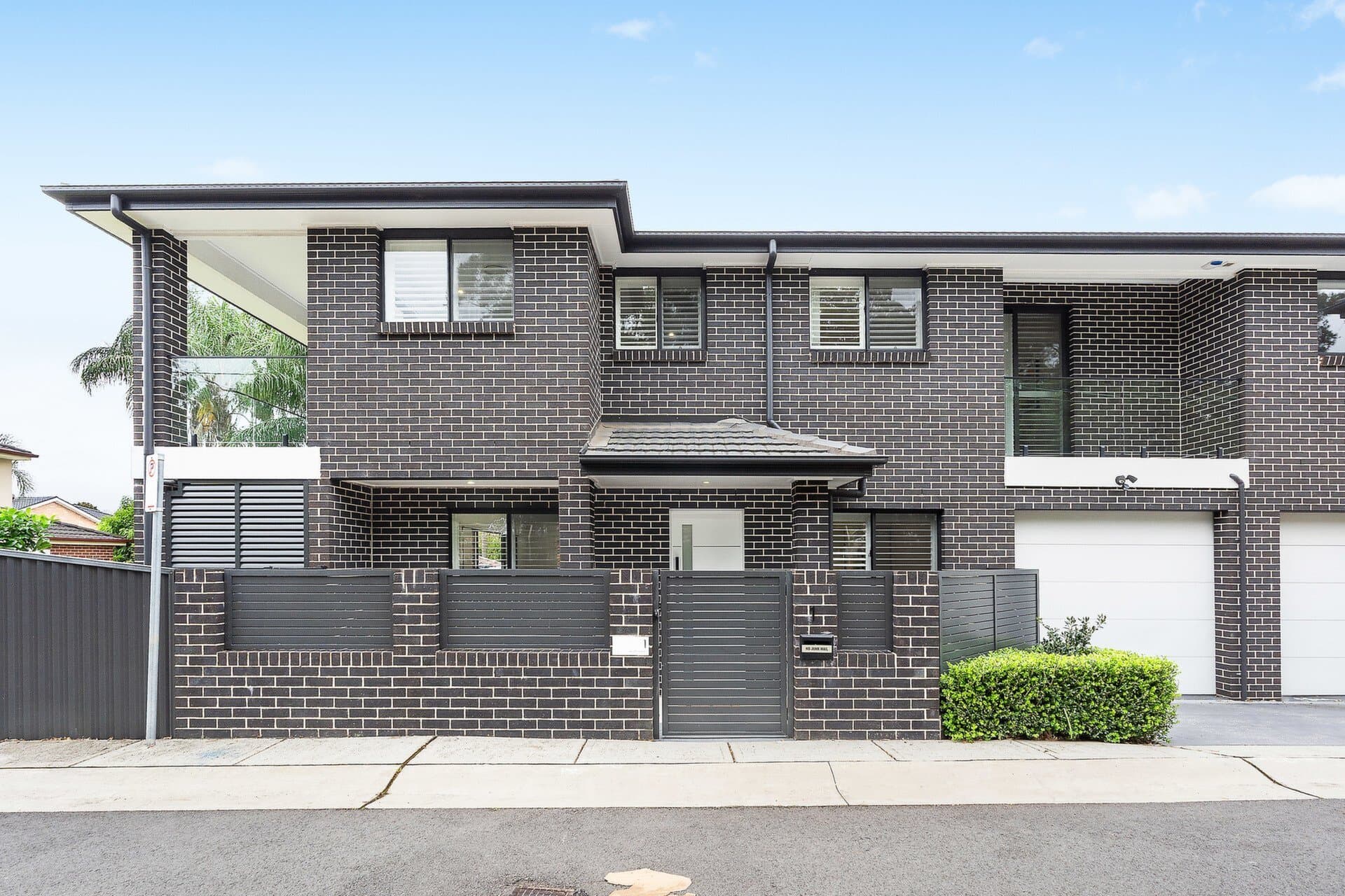10/49 New Canterbury Road, Ryde - Image 1