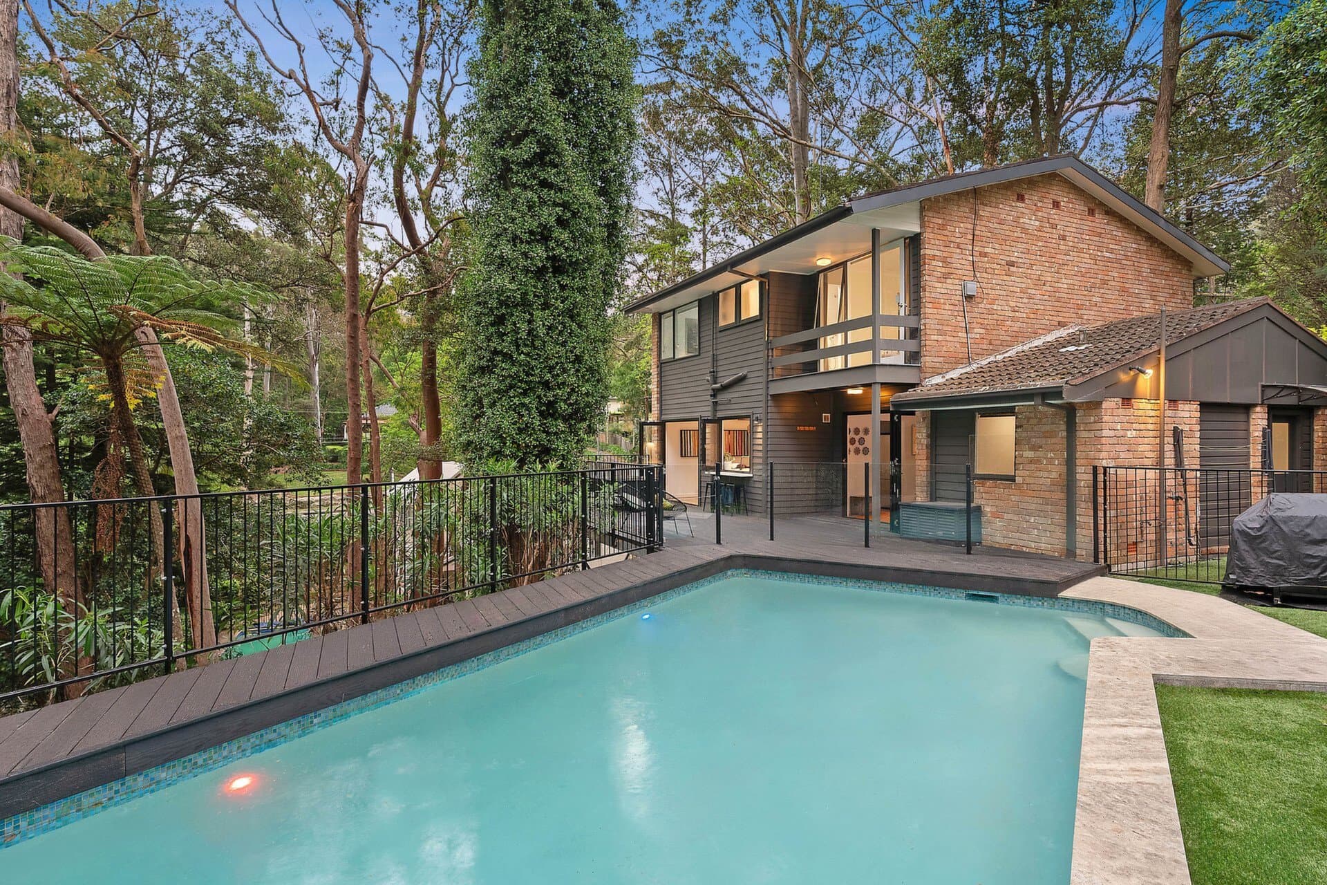 9/360 New Canterbury Road, Warrawee - Image 1