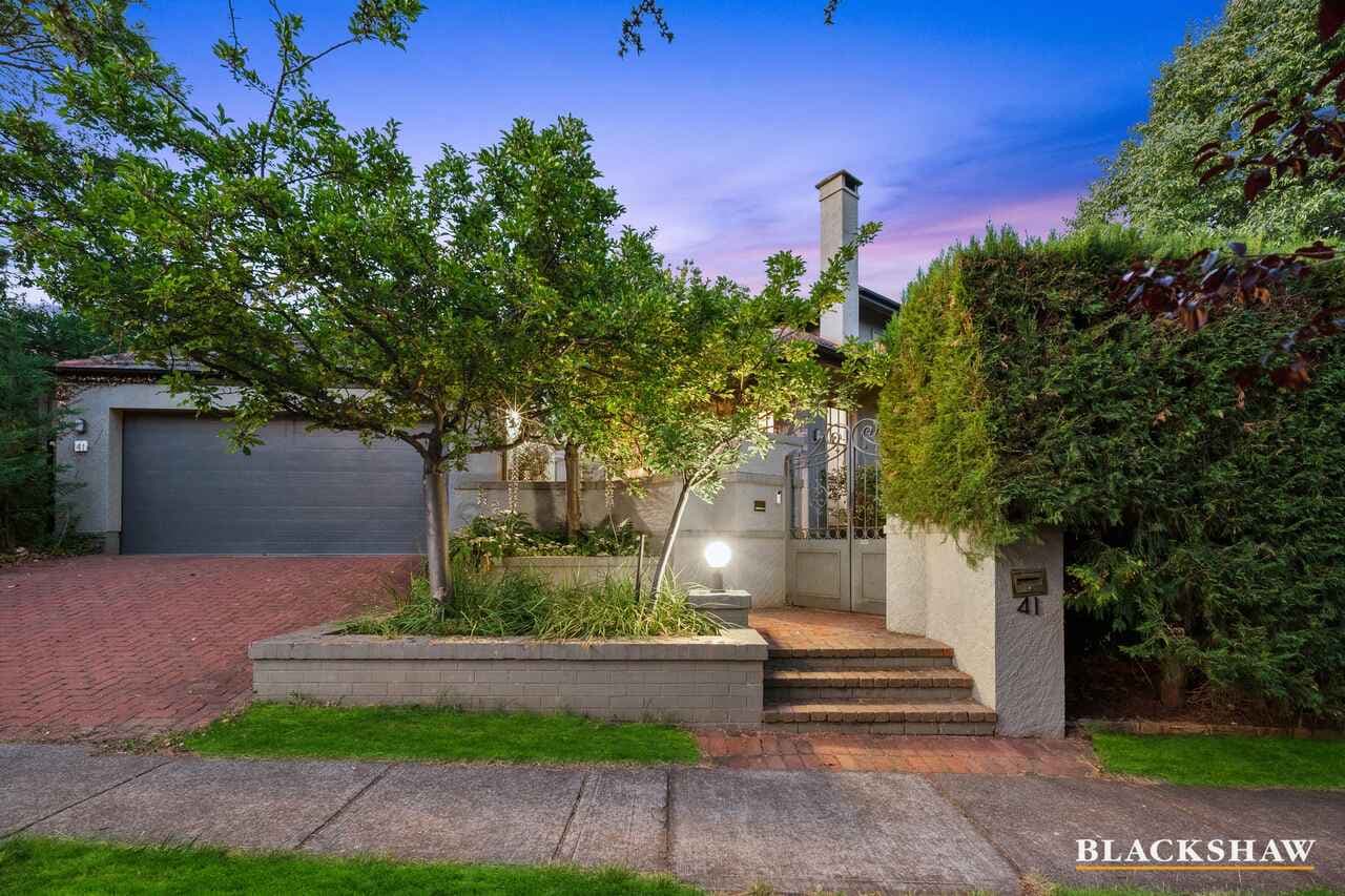 41 Dominion Circuit, Forrest, Forrest - Image 1
