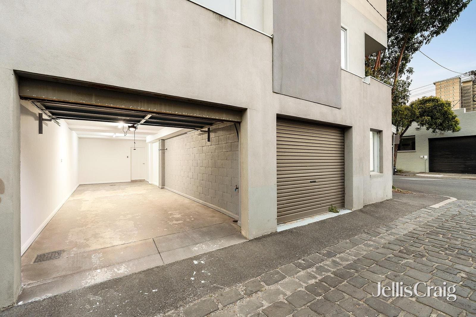 68 Parsons Street, Kensington, Kensington - Image 1