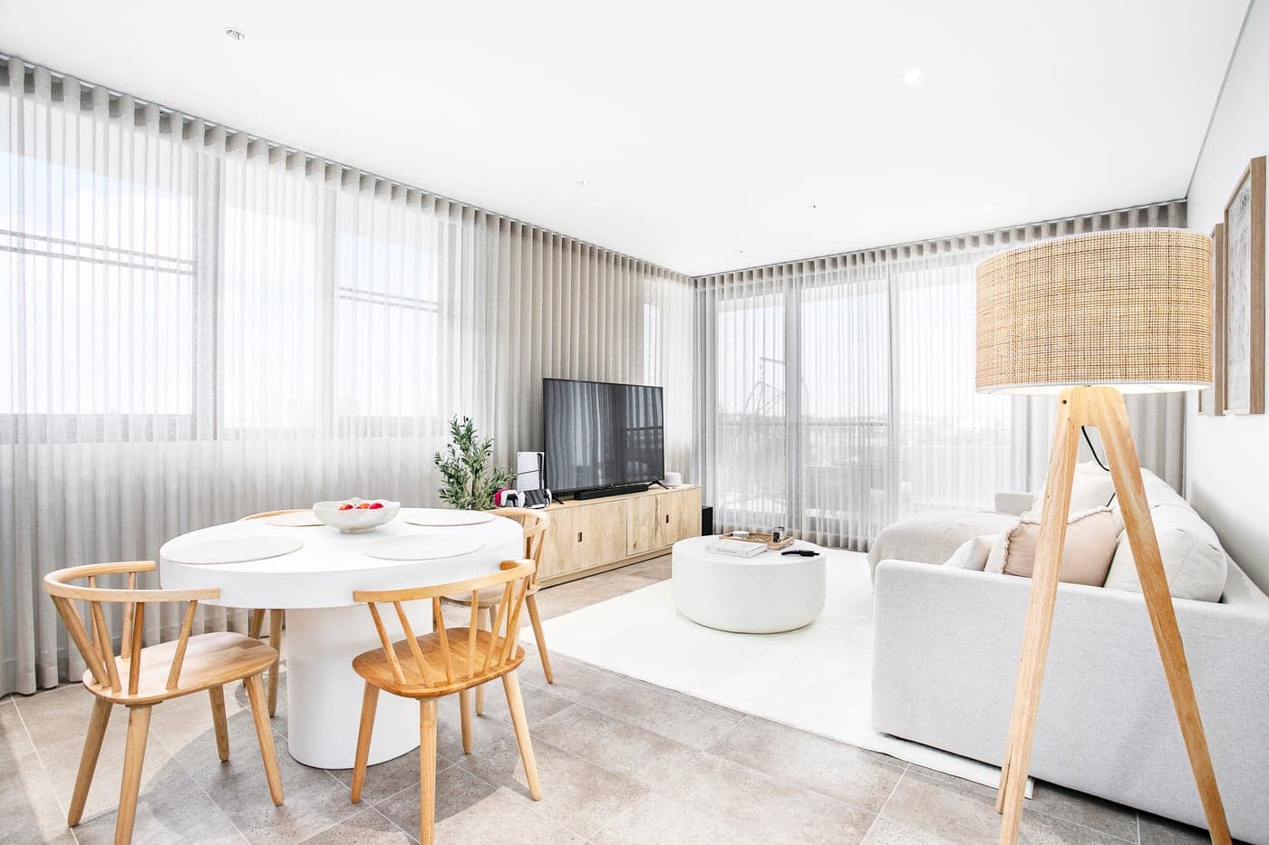 408/4 Fordham Way, Oran Park - Image 1