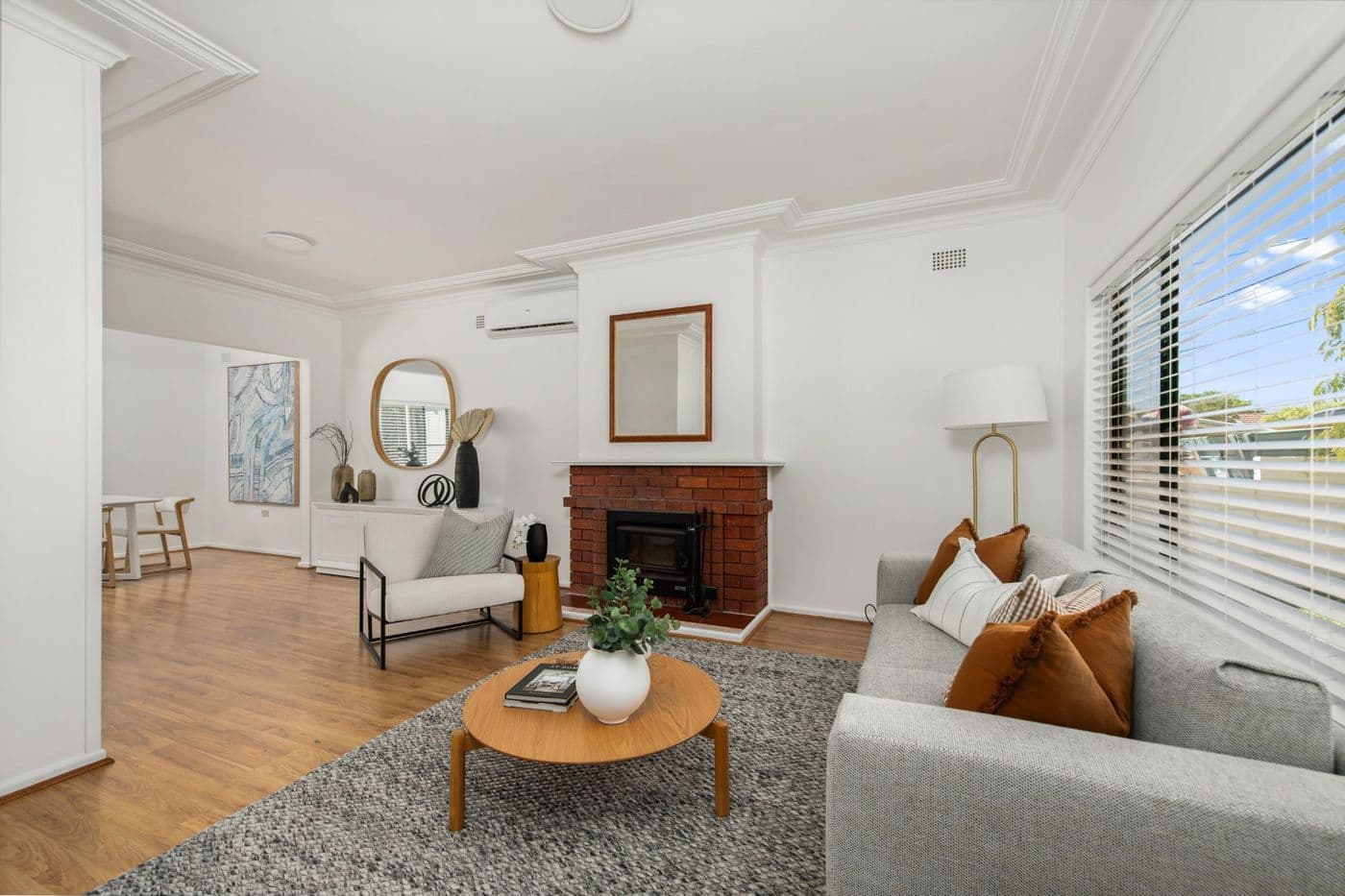 17 Warren Avenue, Grays Point - Image 1