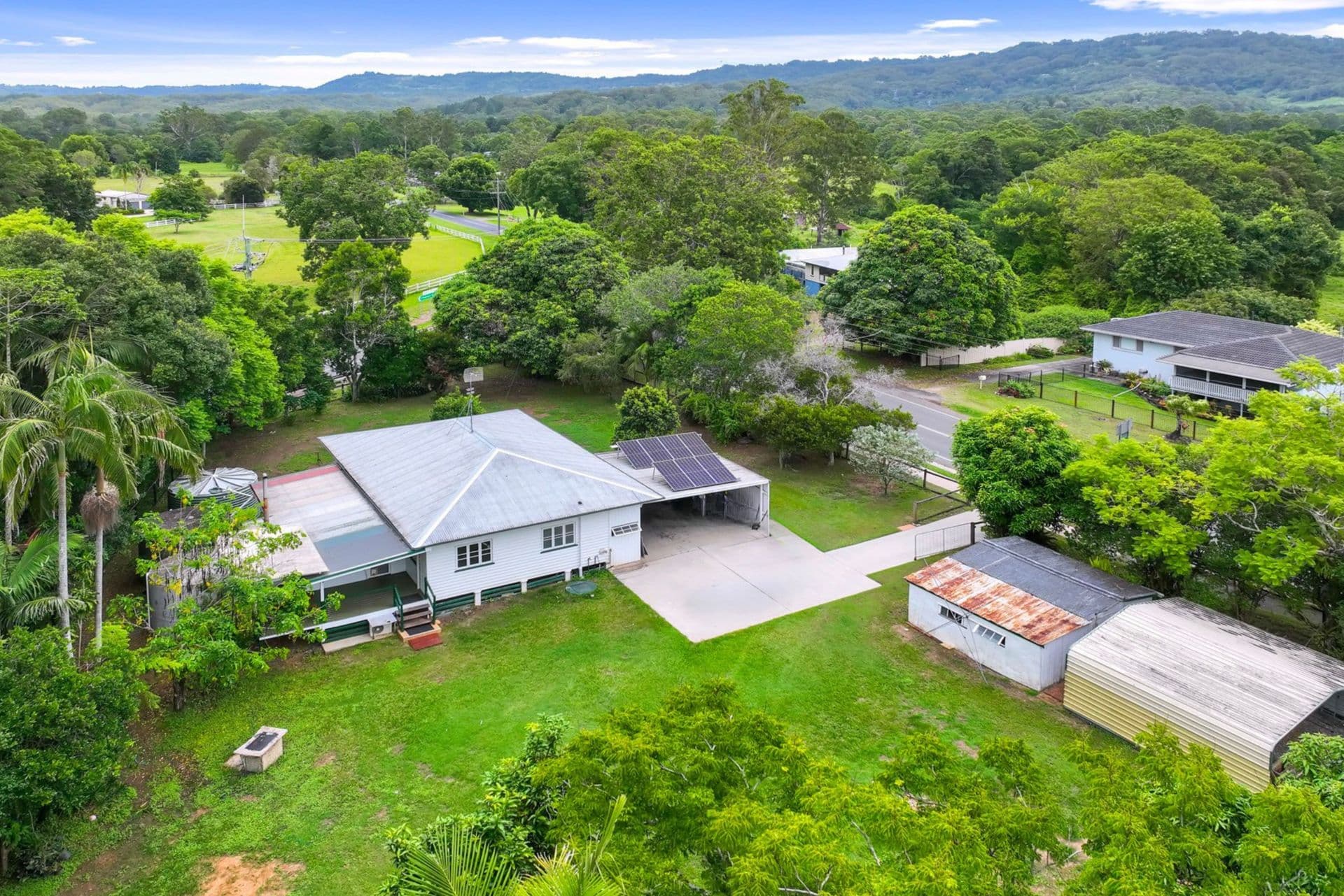 5 Hunchy Road, Palmwoods, QLD, 4555, Palmwoods - Image 1