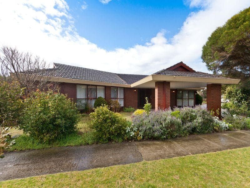 1 Burrawong Ave, Seaford, VIC, 3198, Seaford - Image 1