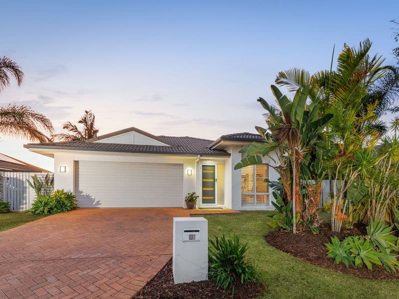 8/46 Military Road, North Bondi, Moggill - Image 1