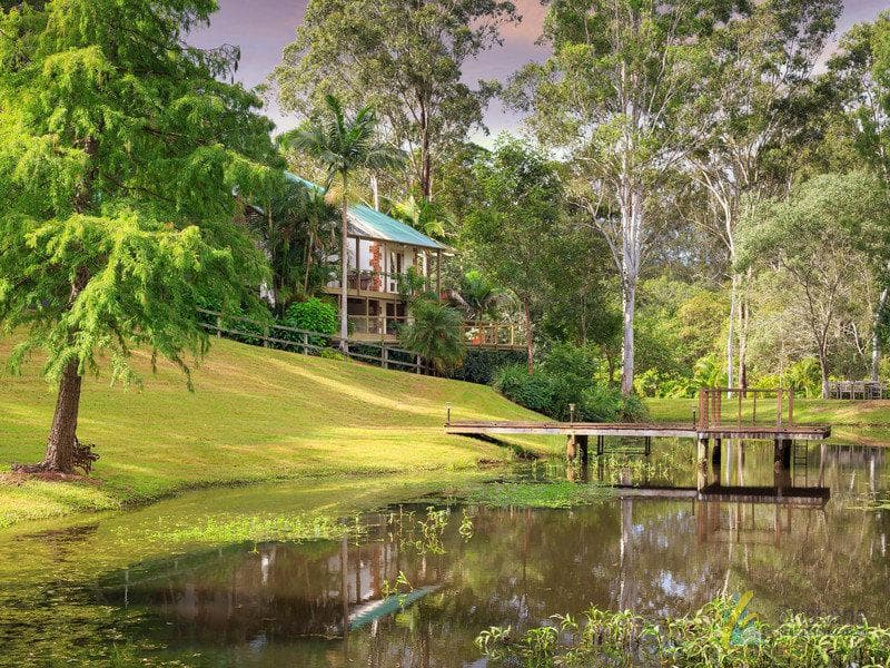 101 Boscombe Road, Brookfield - Image 1