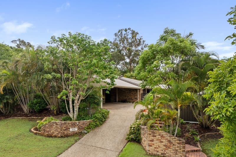 2 Bungaree Place, Karana Downs - Image 1