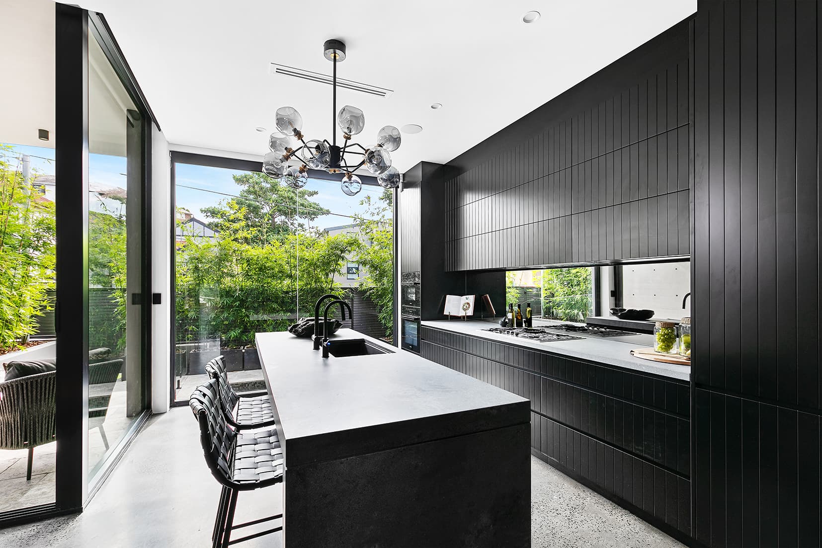 14a Holdway Street, Kenmore - Image 1