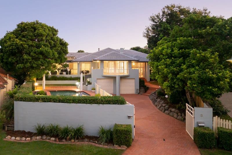 5 Rees Way, Brookfield - Image 1