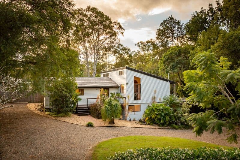 4/40 Birriga Road, Bellevue Hill, Camira - Image 1