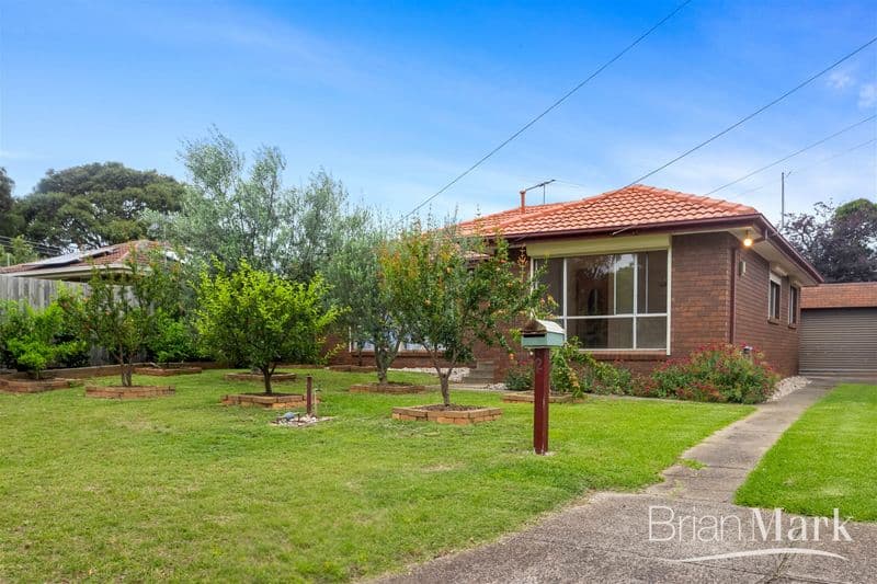 4/54A Hopewell St, Werribee - Image 1