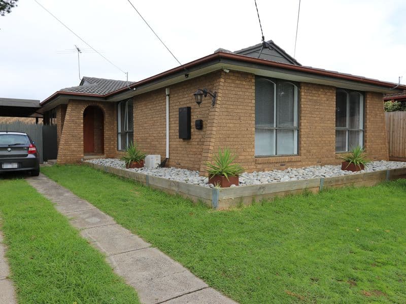 11 Norfolk Court, Werribee - Image 1