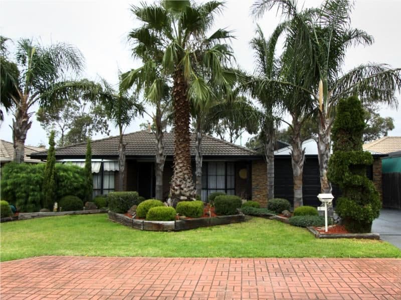 504/1 Grand Court, Werribee - Image 1