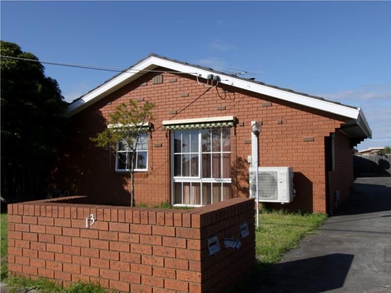 1/15 Daisy Street, Hoppers Crossing - Image 1