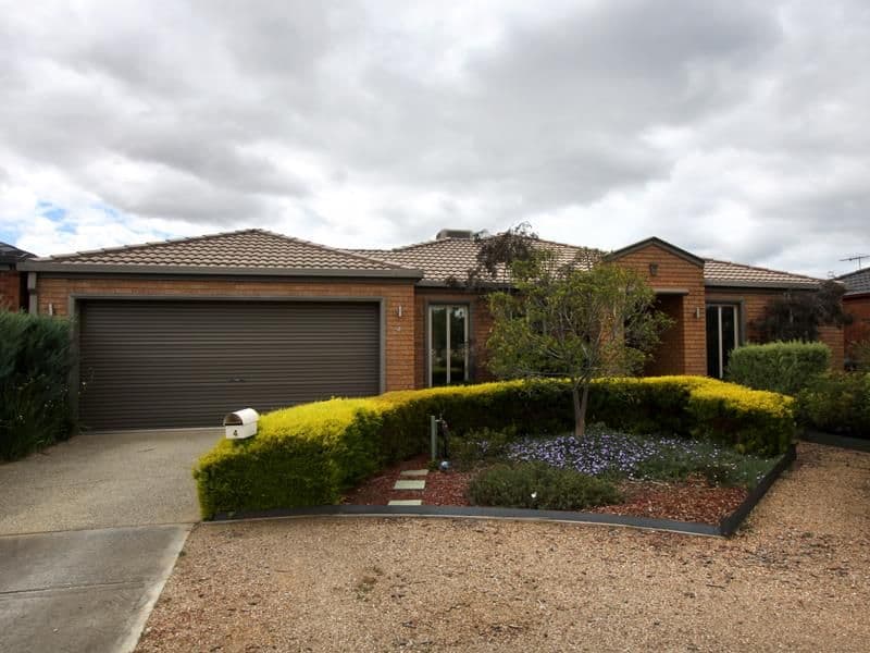 13/64 Brown Street, Bronte, Tarneit - Image 1