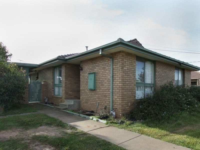 2/188 Glenmore Road, Paddington, Werribee - Image 1
