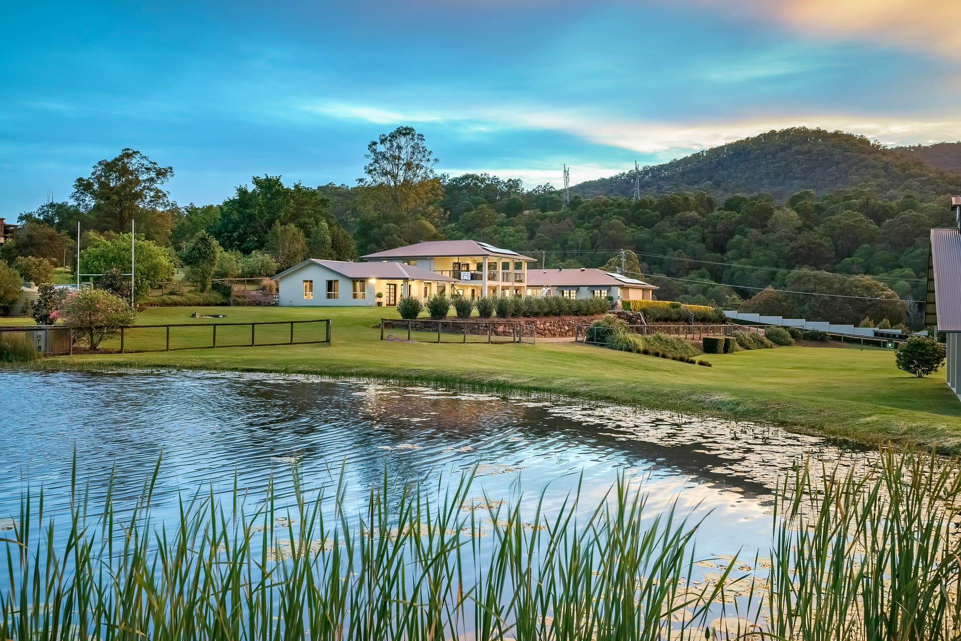 22 Durham Crescent, Hoppers Crossing - Image 1