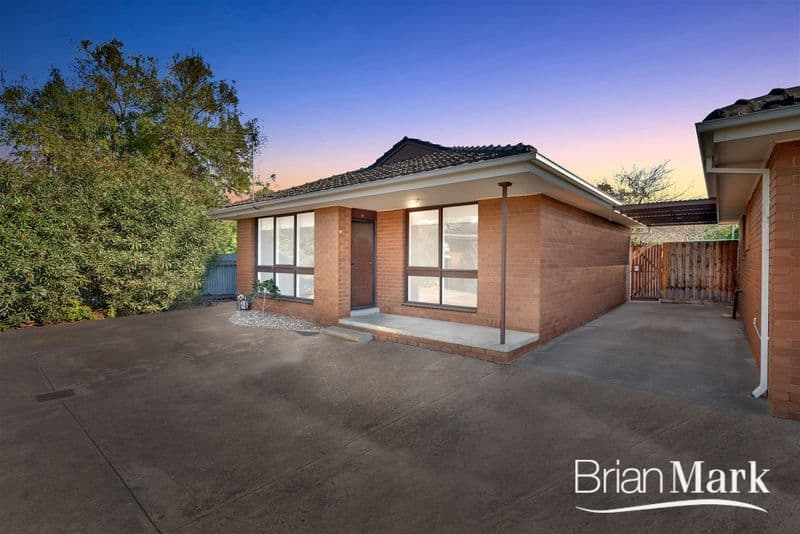 3/15-17 Greaves Street South, Werribee - Image 1