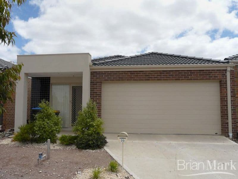 15/33-39 Hamilton Street, Hoppers Crossing - Image 1