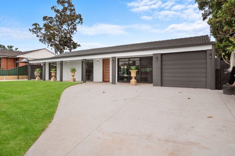 15 Burragorang Road, Ruse, Ruse - Image 1