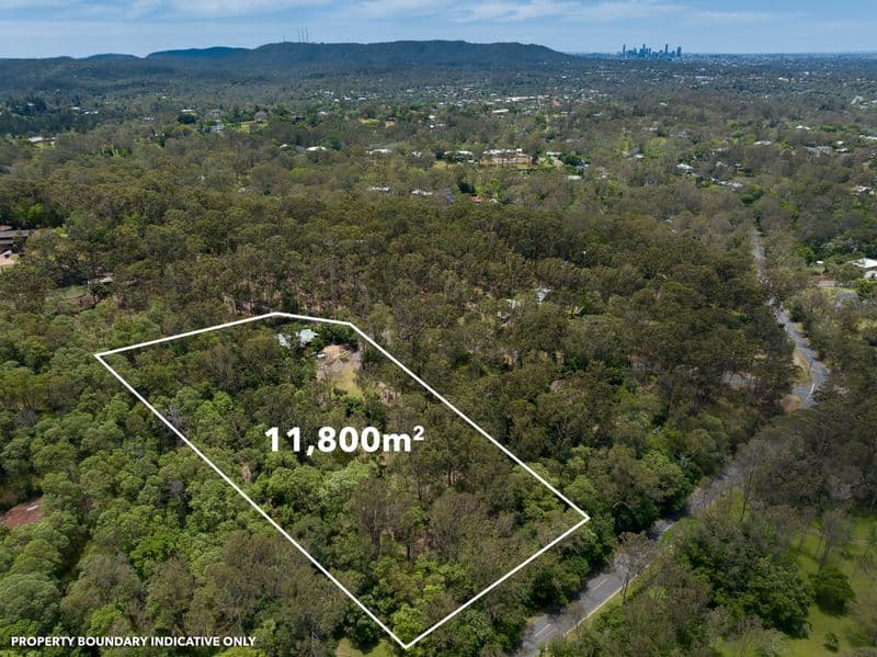 115/8 Studio Drive, Pullenvale - Image 1